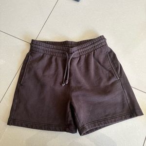 Aritzia TNA Cozy sweat shorts